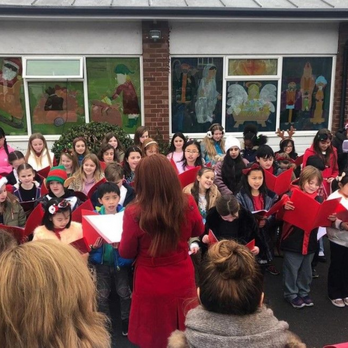 Stamford Park Primary School Stockdale's Christmas fair Choir